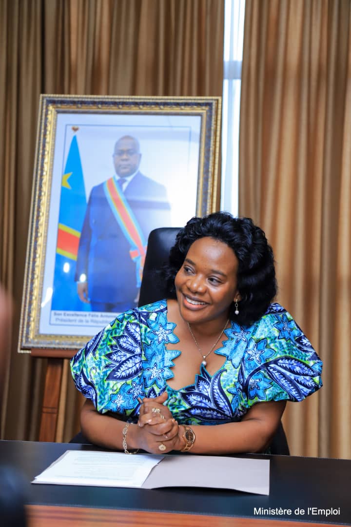 Ministère de l’Emploi, travail et prévoyance sociale : Claudine Ndusi prend les commandes, Néné Nkulu s’en va